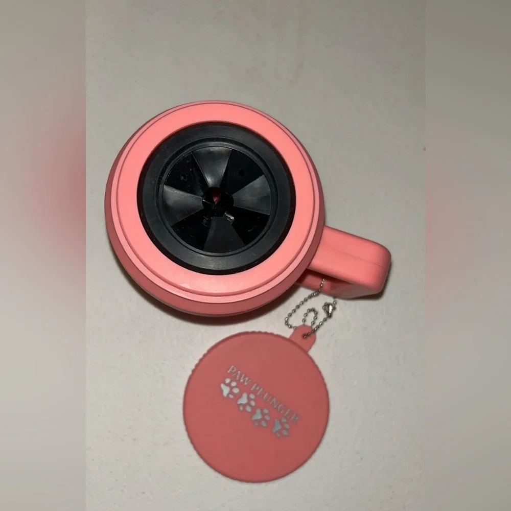 Paw plunger to clean your doggies dirty feet